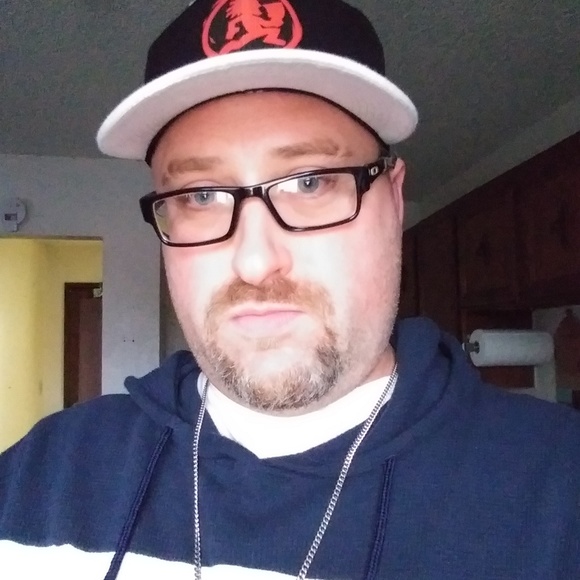 Meet your Posher, Christopher - Picture 1 of 1